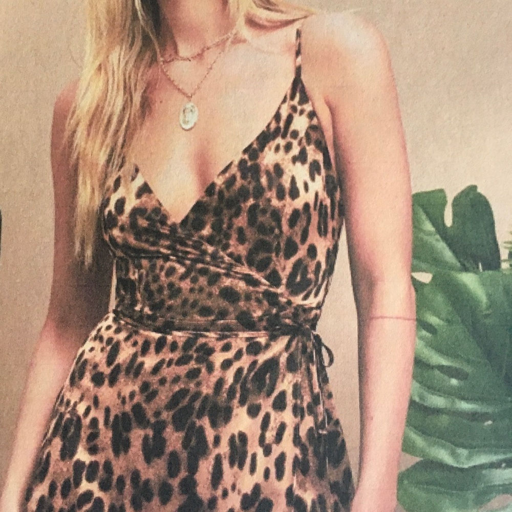 Lulu’s Leopard Print Wrap Maxi-Dress